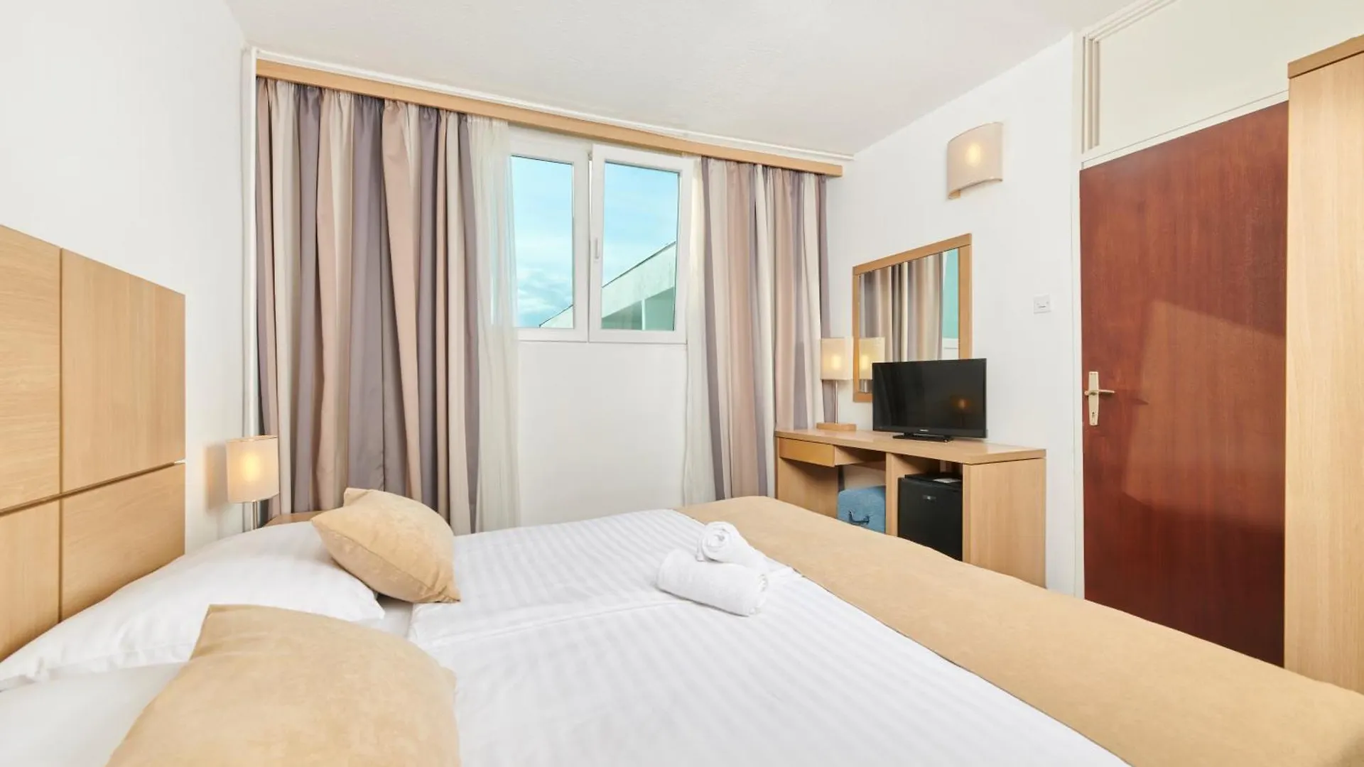 נייביצה Magal Maradiso Hotel By Aminess 3*,  קרואטיה