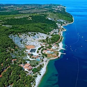 https://kanegra-apartamentos.in-istria.net