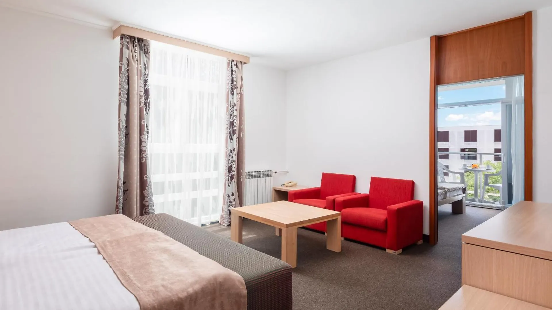 Magal Maradiso Hotel By Aminess Nijvice